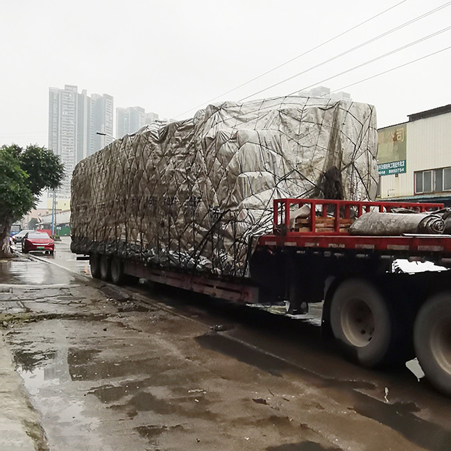 Ultimi blog aziendali su Remorco a piastre caricato per la spedizione